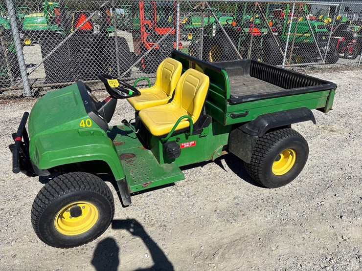 john-deere-gator-image-1