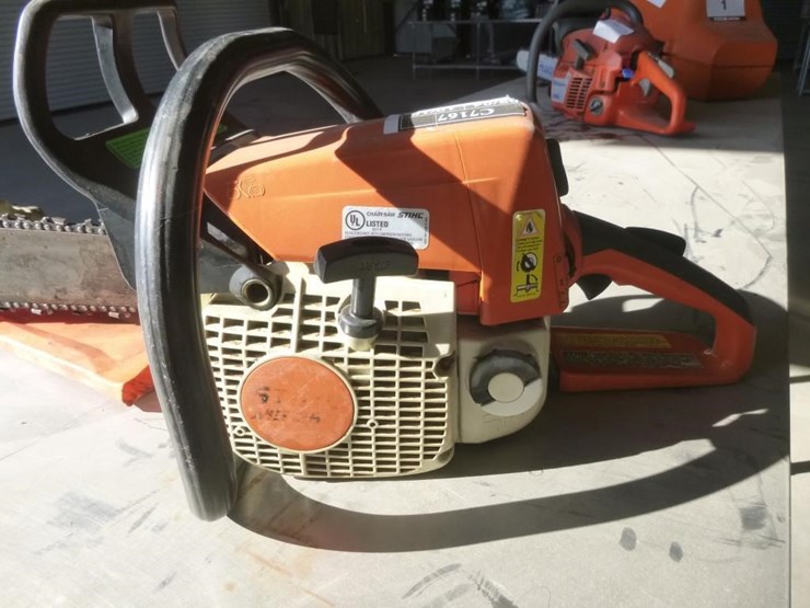 stihl-ms250-gas-chainsaw-image-3