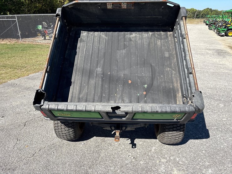 john-deere-turf-gator-image-13