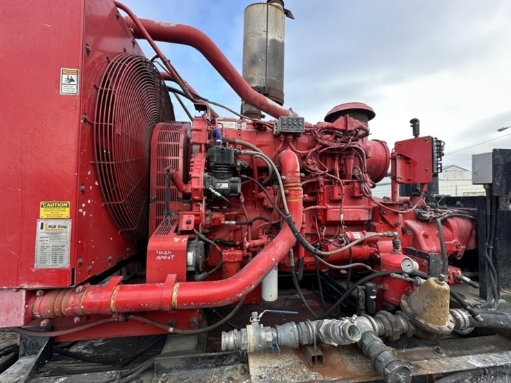 caterpillar-c15-image-12
