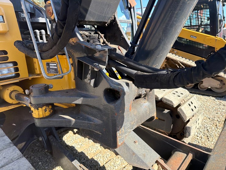 deere-85g-image-29