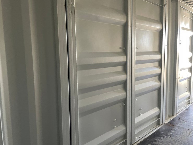 #501-•-one-time-use-40'-high-cube-multi-door-container-image-16