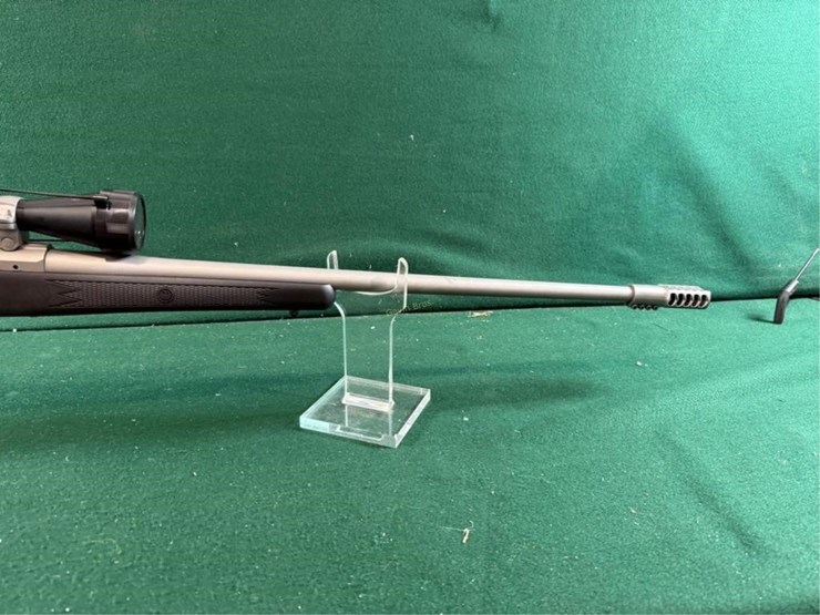 ruger-m77-hawkeye-264-win-mag-rifle-image-4