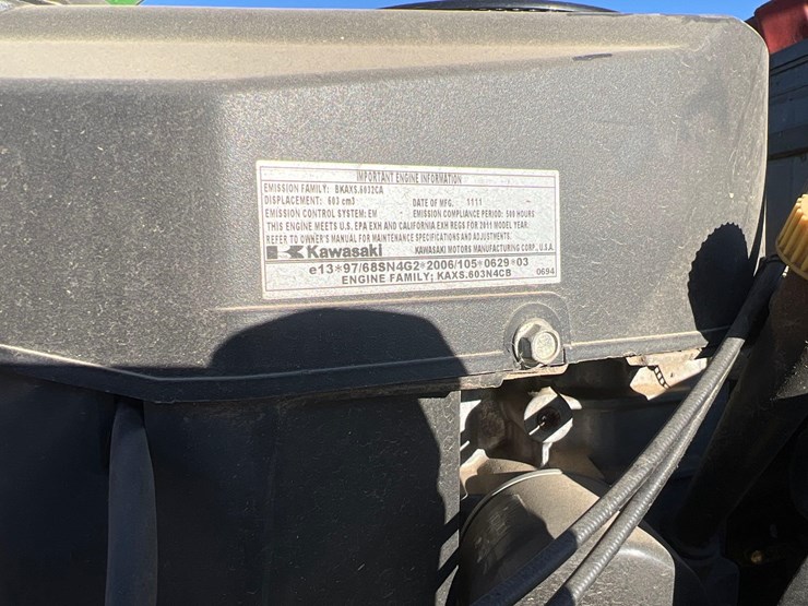 john-deere-x310-image-15