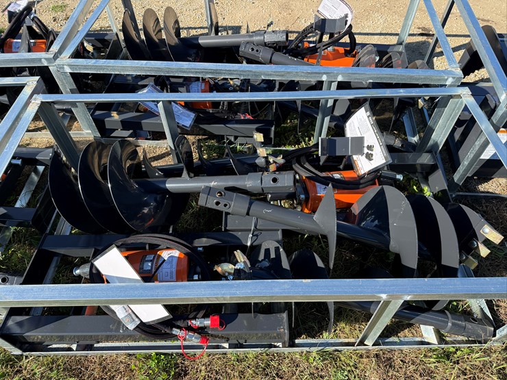 unused-2026-skid-steer-auger-drive-&-bit-attachment-...-you-are-bidding-on-two-rods-&-one-driver-image-2