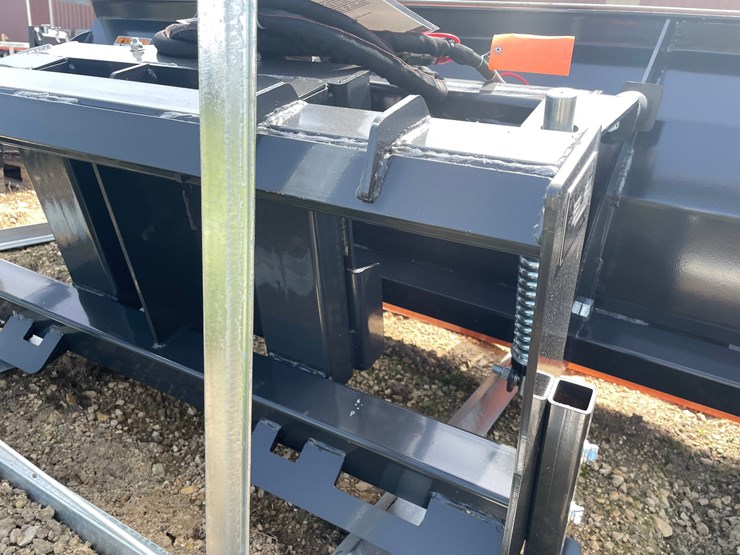 #2023-•-wolverine-skid-steer-dozer-blade-attachment-image-15