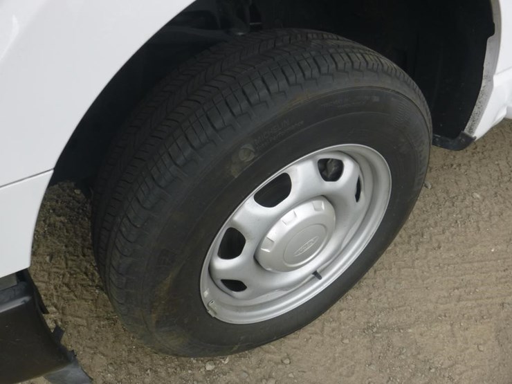2024-ford-f150-image-13