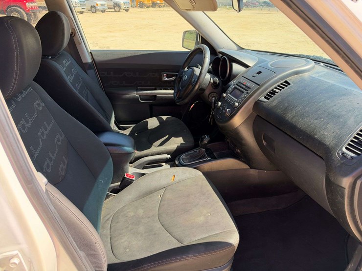 2012-kia-soul-image-18