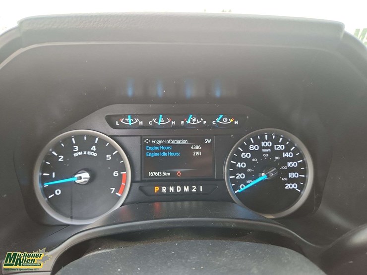 2022-ford-f250-image-11
