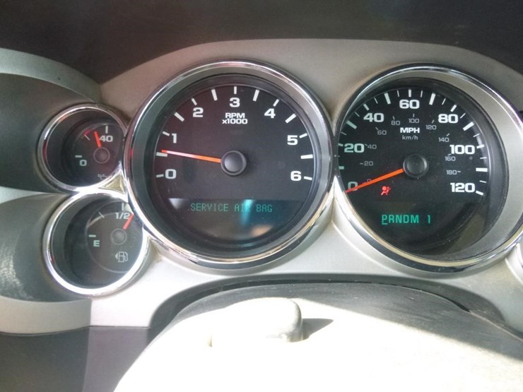 2008-chevrolet-2500-image-11