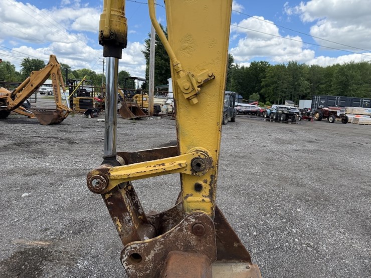 kobelco-140sr-excavator-image-16