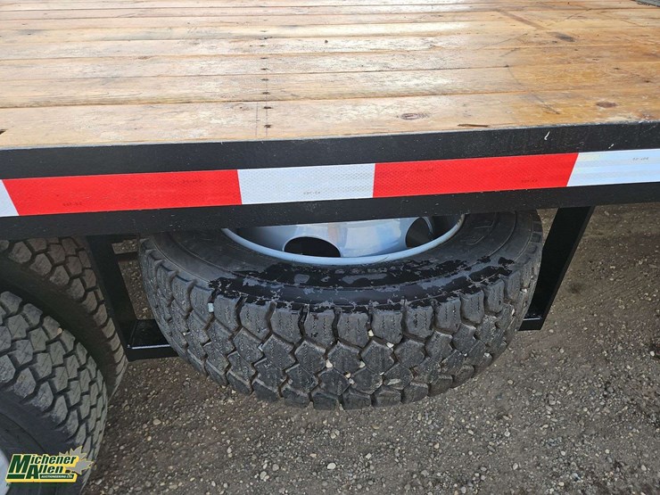 2017-ford-f550-image-34