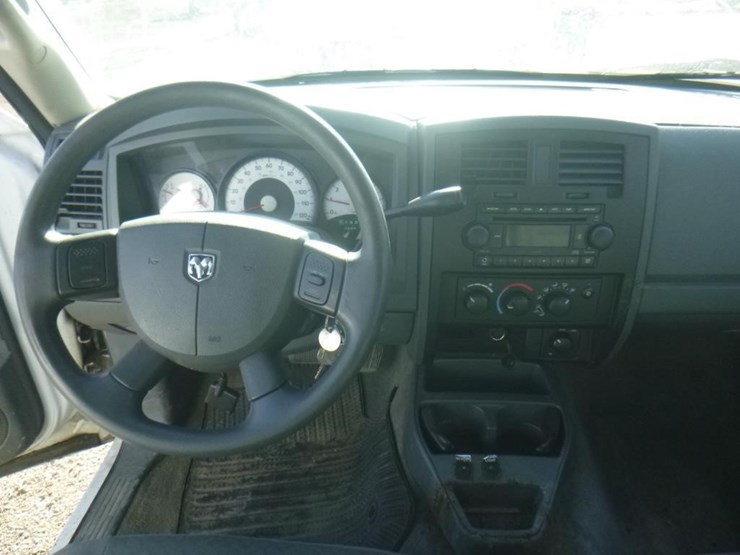 2007-dodge-dakota-image-10