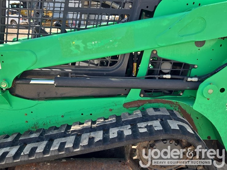 2020-bobcat-t550-image-31