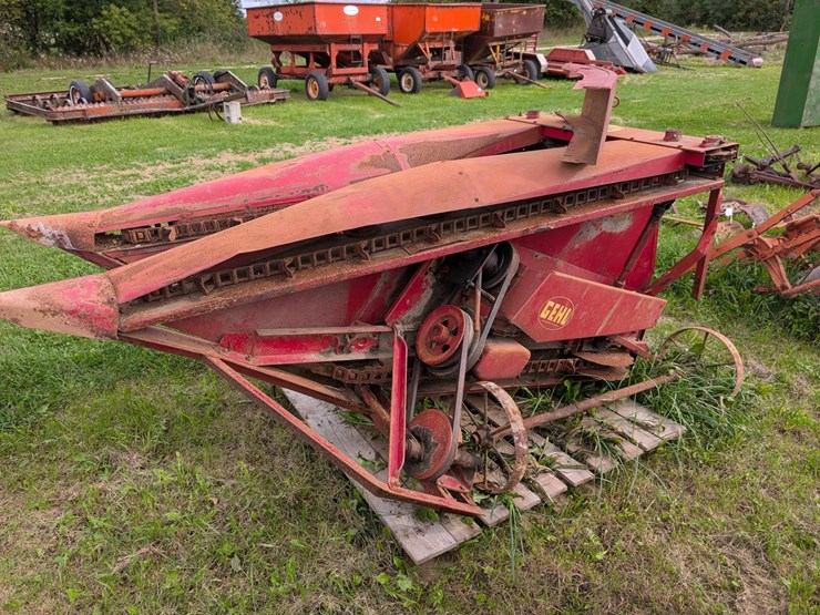#4050-•-gehl-forage-harvester-image-23