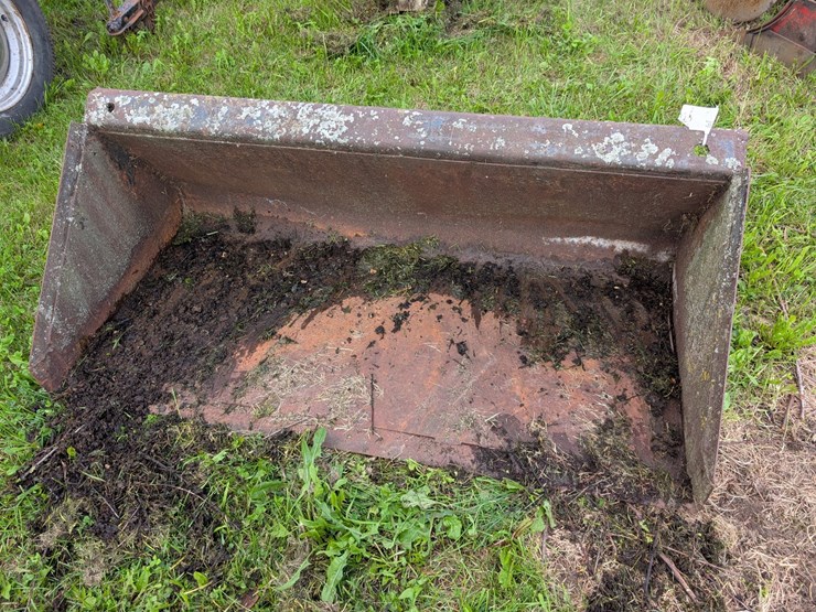 #4078-•-bobcat-bucket-image-2