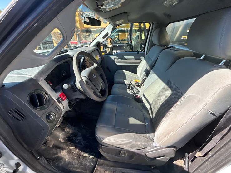 2011-ford-f350-image-72