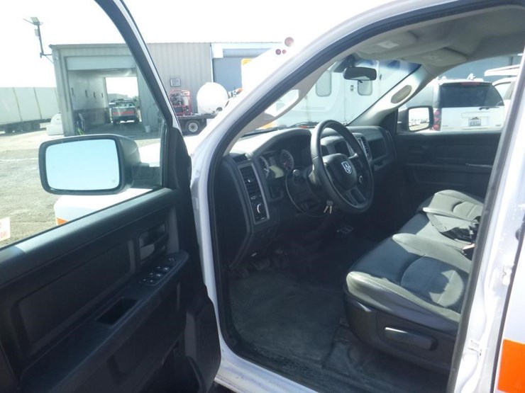 2014-dodge-1500-image-6