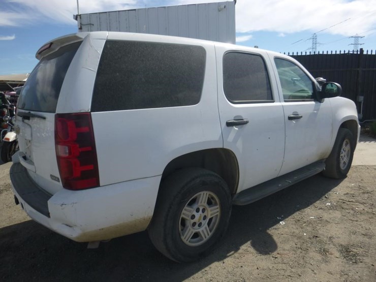 2008-chevrolet-tahoe-image-4