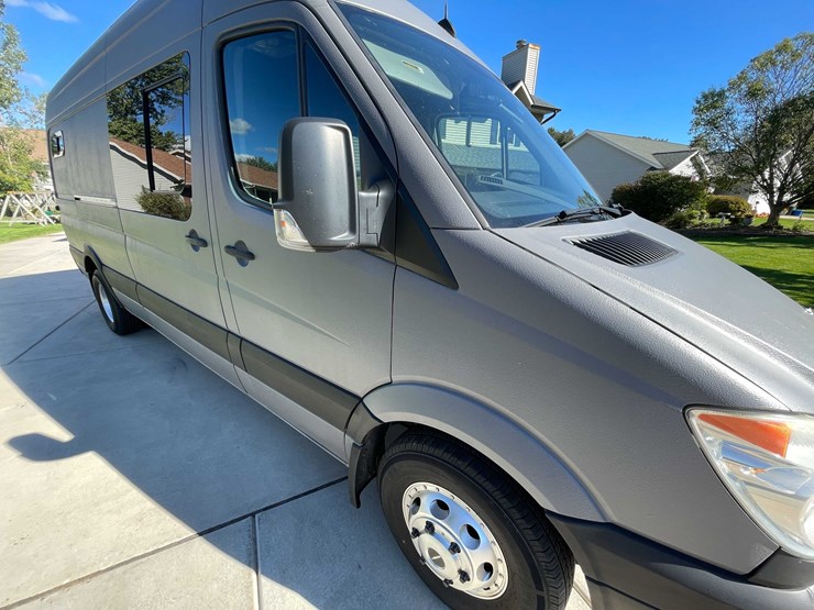 #525-•-2012-mercedes-benz-sprinter-(title-in-delay)-(green-bay,-wi)-image-30