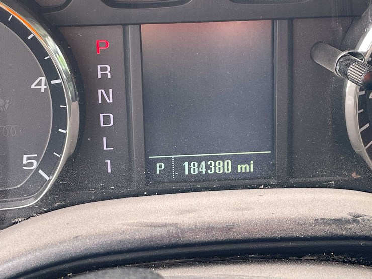 2018-chevrolet-3500-image-78