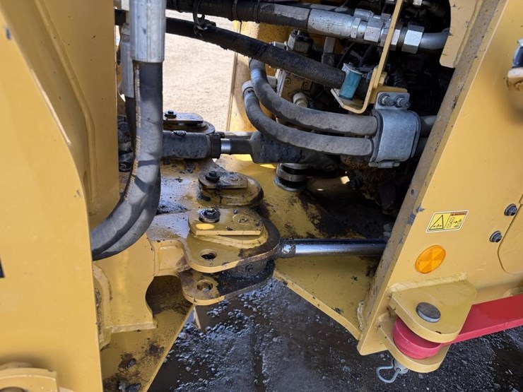 2019-caterpillar-930m-image-29