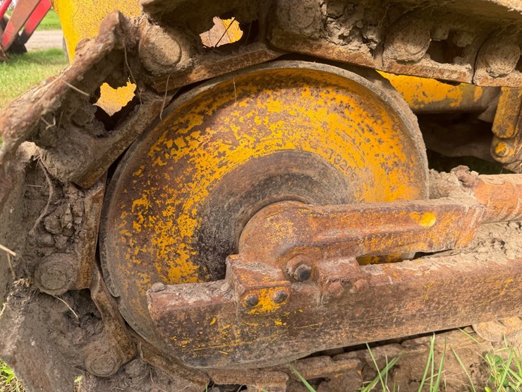 john-deere-350-image-19