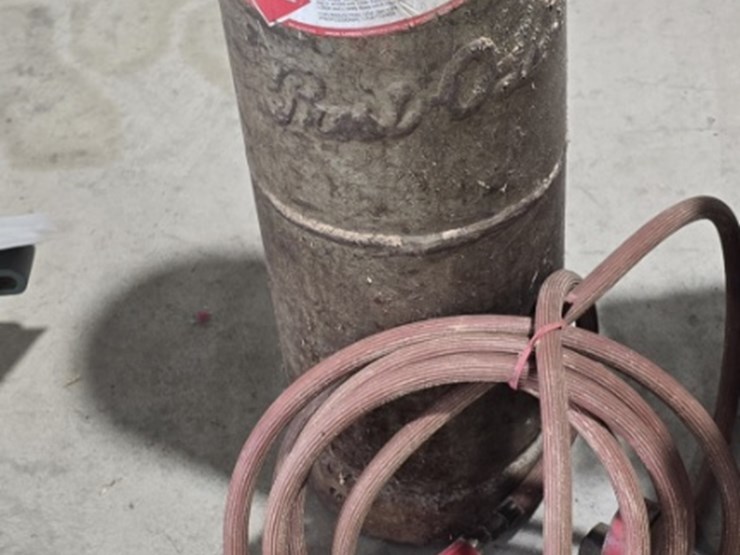 acetylene-tank-image-2