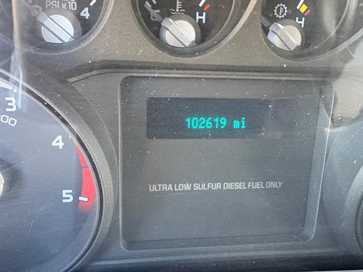 2016-ford-f450-image-17