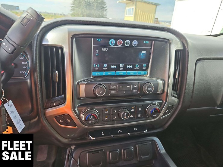 2016-chevrolet-silverado-1500-image-19