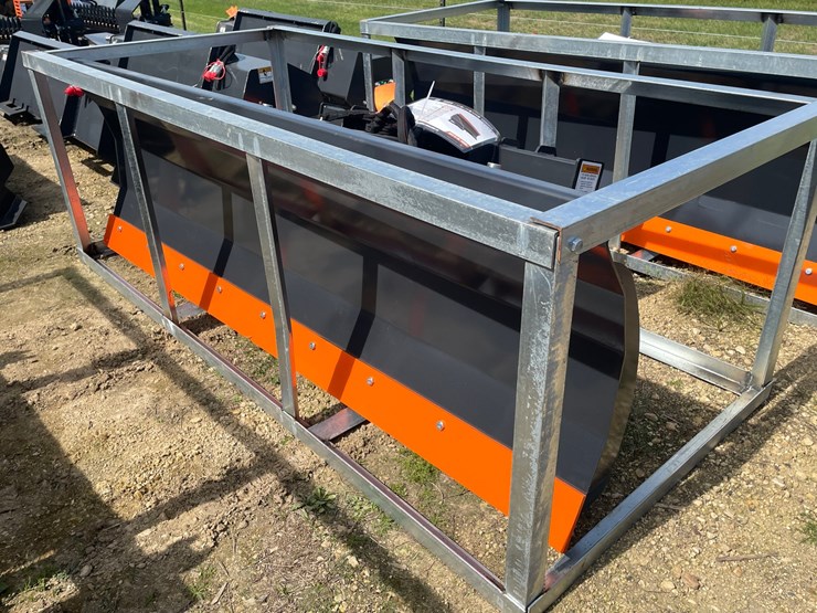#2024-•-wolverine-skid-steer-dozer-blade-attachment-image-2
