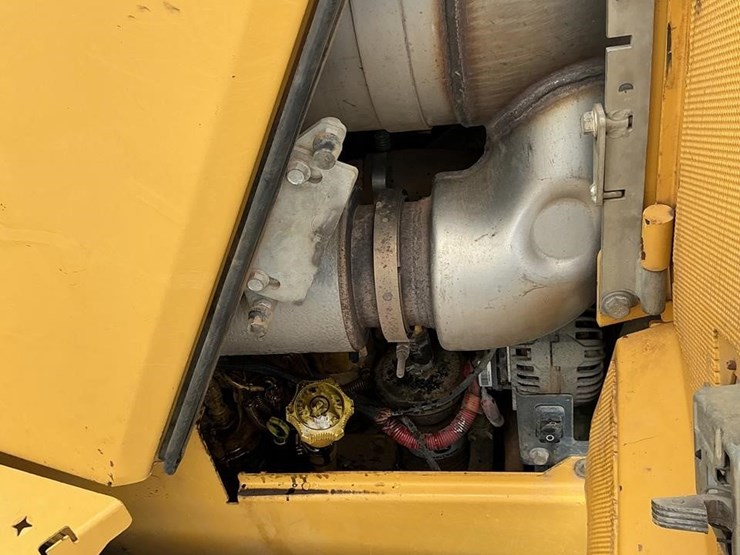 2019-deere-750k-lgp-image-20