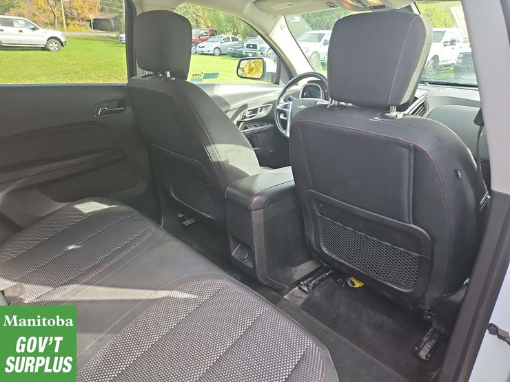 2013-chevrolet-equinox-image-29