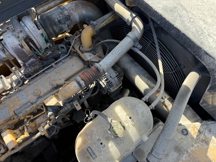deere-210g-lc-image-36