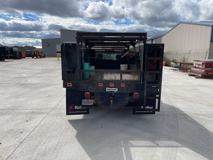 2018-chevrolet-3500-image-6