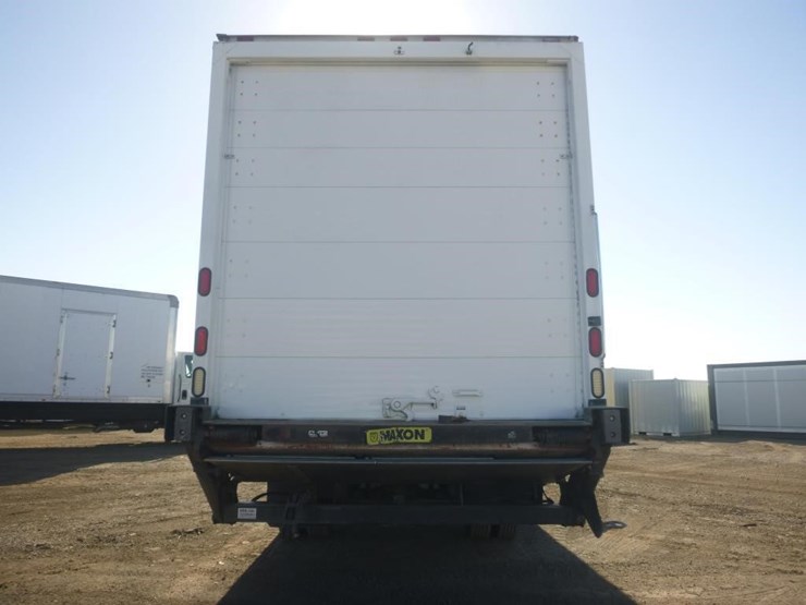 2009-hino-185-image-6