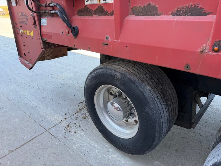 2005-peterbilt-378-image-33