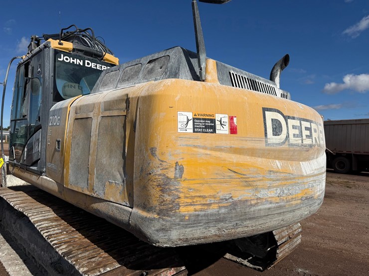deere-210g-lc-image-27