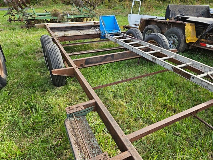 #2131-•-tandem-axle-utility-trailer-image-14