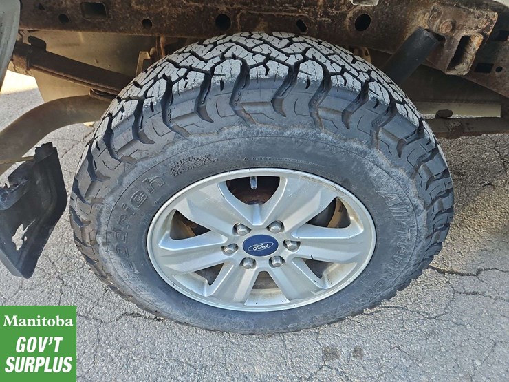 2016-ford-f150-image-11