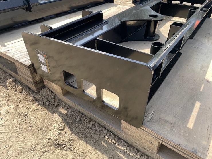 #2031-•-wolverine-skid-steer-pallet-fork-frame-attachment-image-8