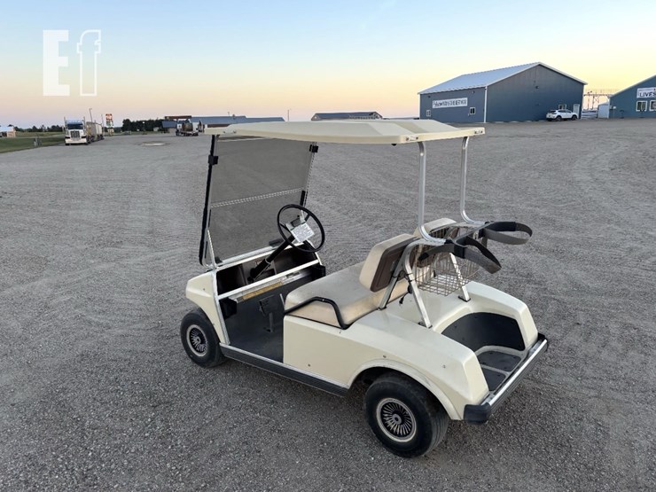 club-car-golf-cart,-brand-new-deka-batteries!-9181-image-5