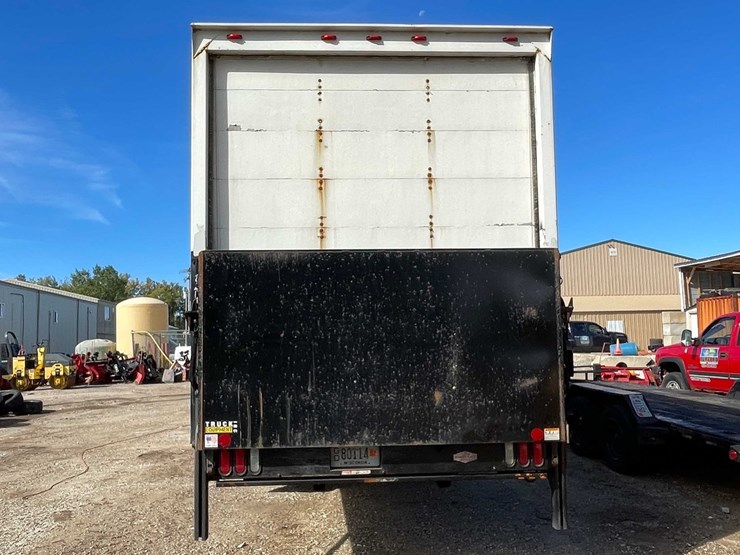 #1796-•-2012-navistar/international-box-truck-with-morgan-box-(has-wisconsin-title)-image-4