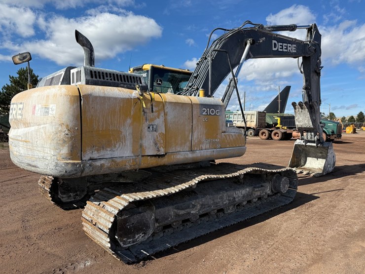 deere-210g-lc-image-5