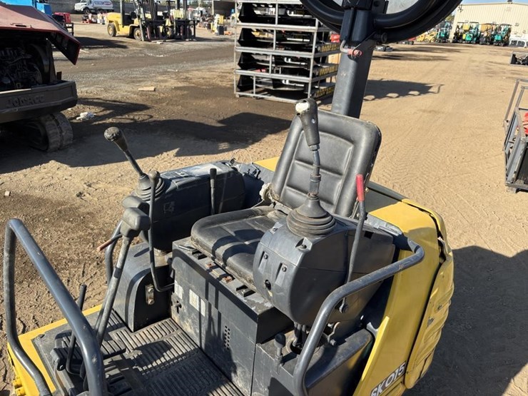 kobelco-sk015-image-19
