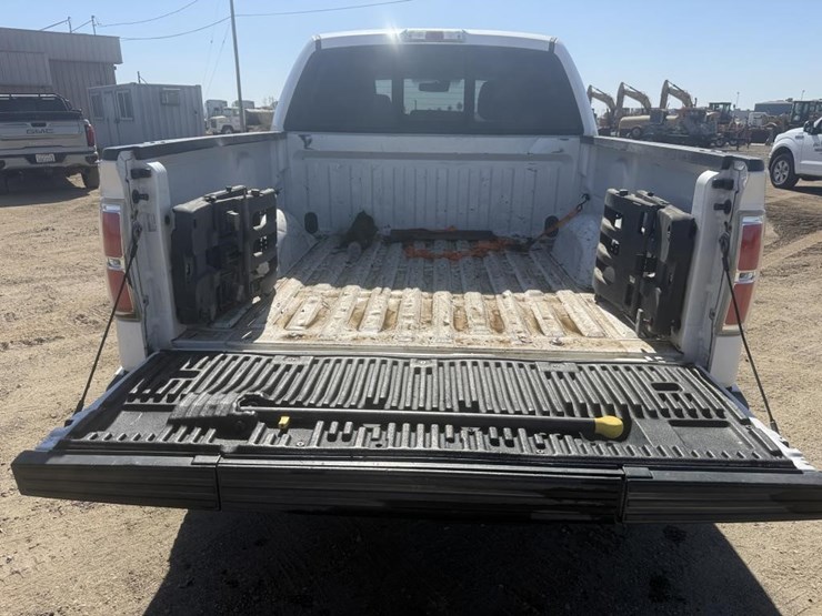 2010-ford-f150-platinum-image-24