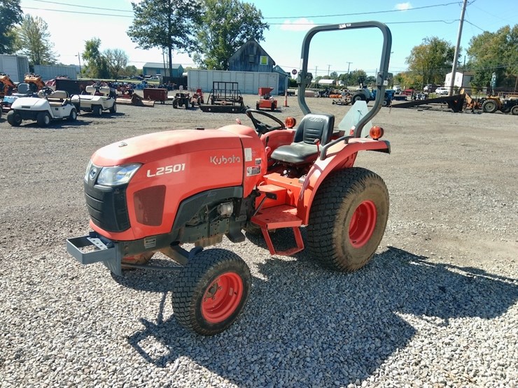 2020-kubota-l2501-image-1