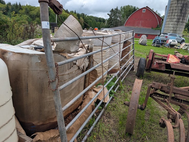 #4065-•-heavy-duty-pipe-gate-image-2