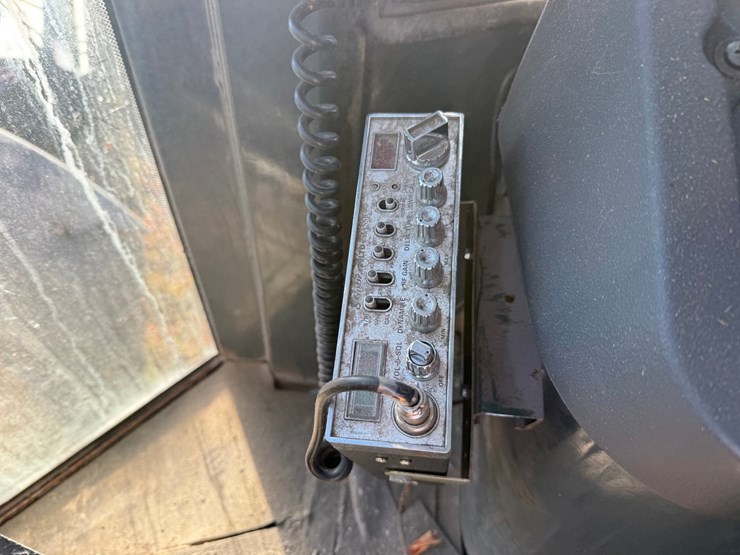 deere-644j-image-101