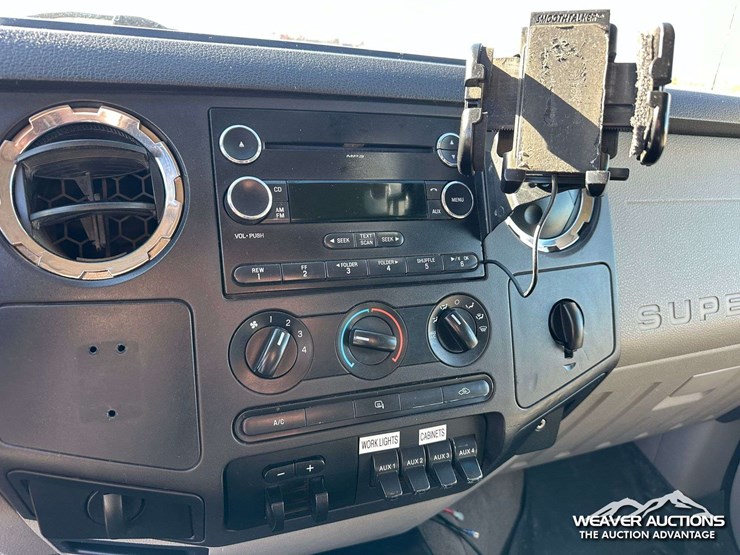 2009-ford-f550-xlt-image-21